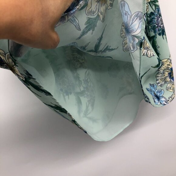 Kismet Light Teal Green Floral Keyhole Neck Camisole Tank Top size M - Picture 7 of 16